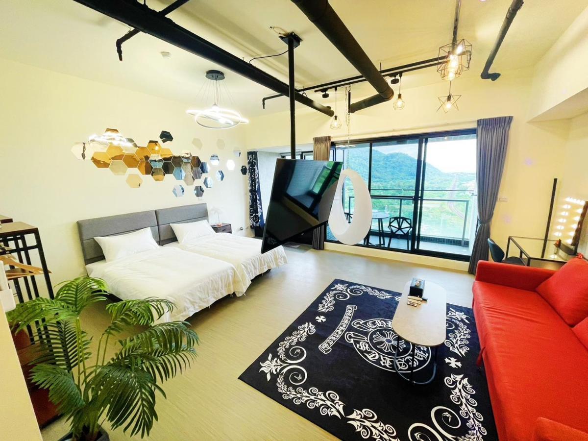 Toucheng Happyhouse頭城黑皮家 附早餐 Appartement Buitenkant foto