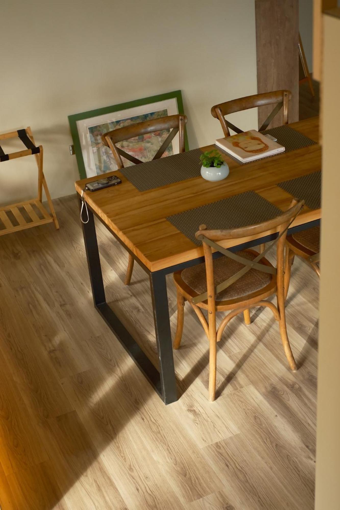 Toucheng Happyhouse頭城黑皮家 附早餐 Appartement Buitenkant foto